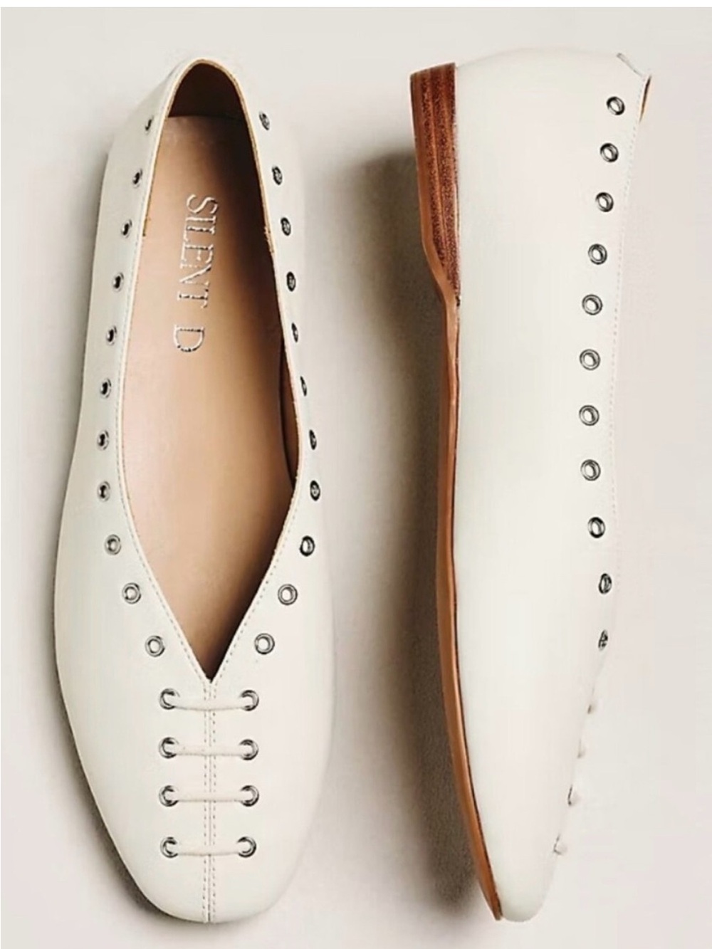 Silent D White Leather Studded V-Slit Ballet Flats